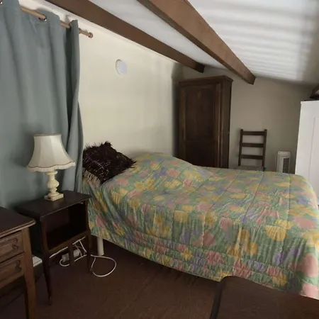 Aig186 T2 Mezzanine Avec Terrasse Ensoleillée Parking Wifi Et Clim